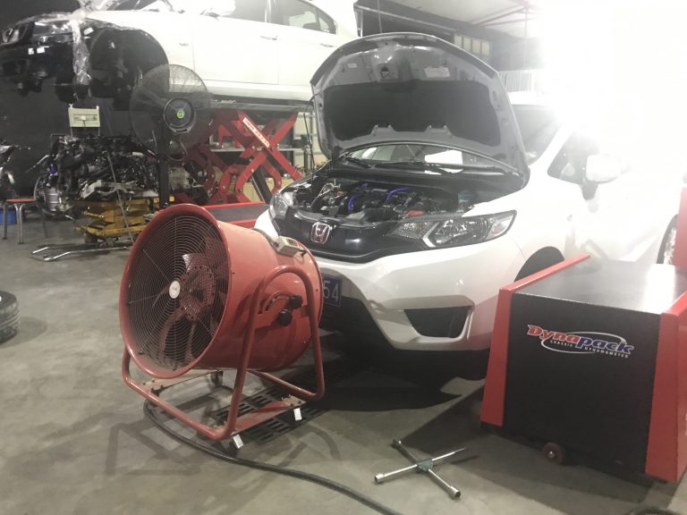 ホンダ フィット（GK5）現車セッティング - オートクラフト